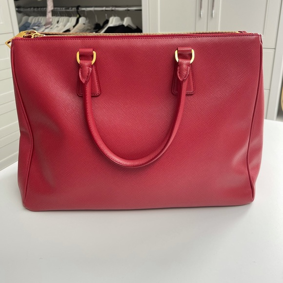 Prada Galleria Saffiano leather extra large bag - Picture 6 of 11